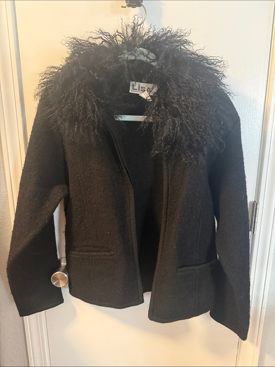 Lisa international Jackets & Blazers - Lisa International Black Jacket with Plush Fur-Trim Collar